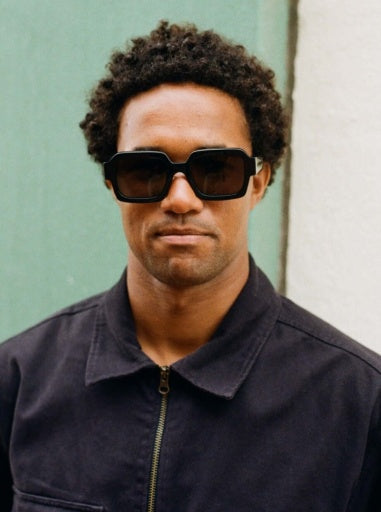 MYSTIQ_RECYCLED-BLACK-SMOKE-POLARIZED