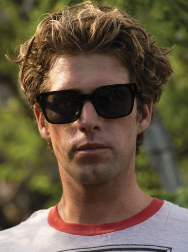 WEST_RECYCLED-BLACK-SMOKE-POLARIZED
