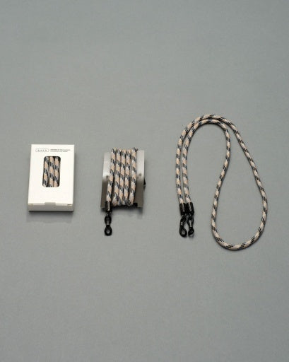 LEASH_WHITE