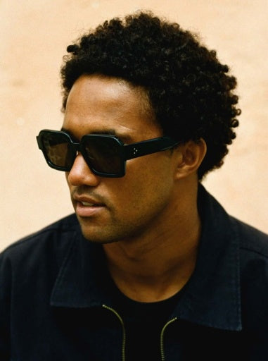 MYSTIQ_RECYCLED-BLACK-SMOKE-POLARIZED